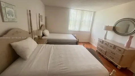 19999 E Country Club Drive Aventura FL 33180