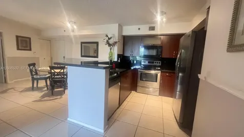 19999 E Country Club Drive Aventura FL 33180