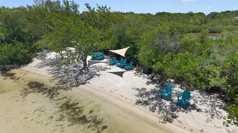414 Mahogany Avenue Key Largo FL 33037