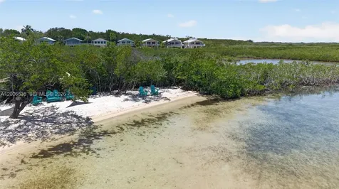 414 Mahogany Avenue Key Largo FL 33037