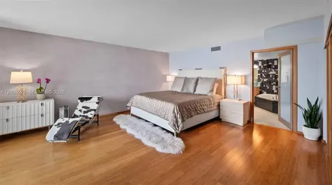1900 Sunset Harbour Drive Miami Beach FL 33139