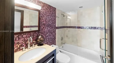 1900 Sunset Harbour Drive Miami Beach FL 33139