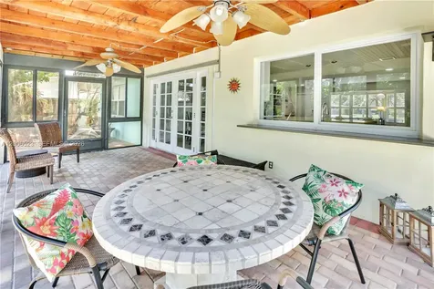 222 SE 11th Court Deerfield Beach FL 33441