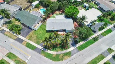 222 SE 11th Court Deerfield Beach FL 33441