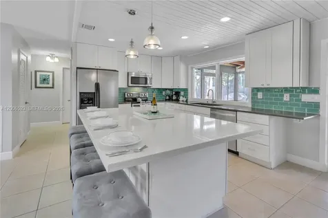 222 SE 11th Court Deerfield Beach FL 33441