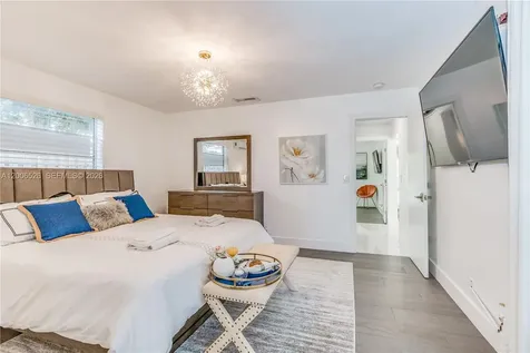 4212 Van Buren Street Hollywood FL 33021