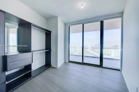 18975 Collins Avenue Sunny Isles Beach FL 33160