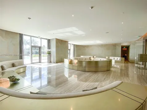 18975 Collins Avenue Sunny Isles Beach FL 33160