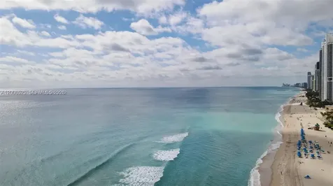 18975 Collins Avenue Sunny Isles Beach FL 33160