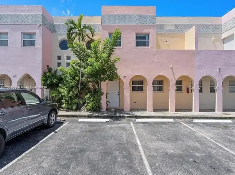 2748 NW 131st Street Opa-Locka FL 33054