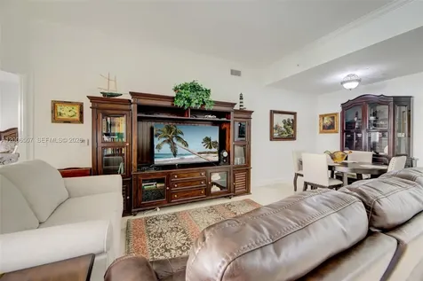 16101 Emerald Estates Drive Weston FL 33331