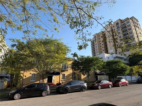 124 Mendoza Avenue Coral Gables FL 33134