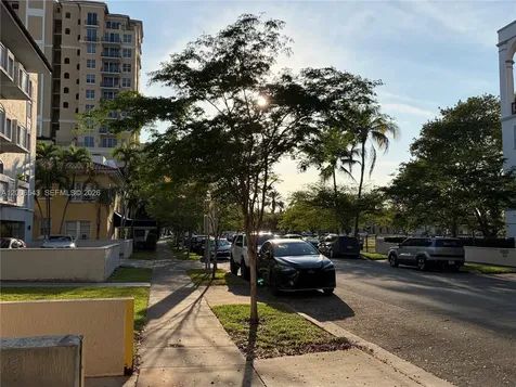 124 Mendoza Avenue Coral Gables FL 33134