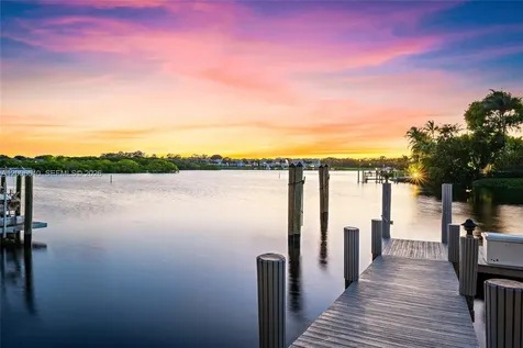 121 Commodore Drive Jupiter FL 33477