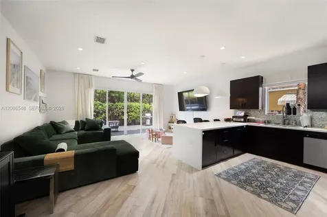 2931 SW 27th Terrace Miami FL 33133