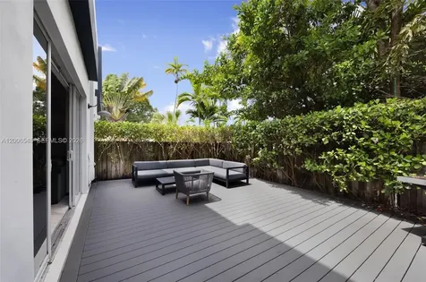 2931 SW 27th Terrace Miami FL 33133