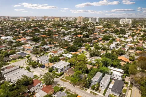 2931 SW 27th Terrace Miami FL 33133