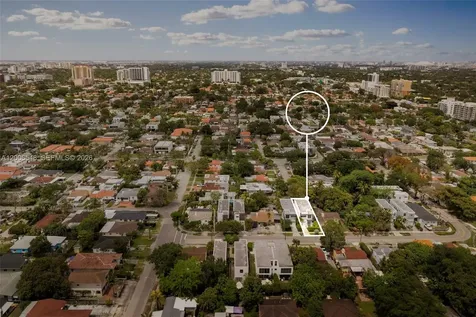 2931 SW 27th Terrace Miami FL 33133