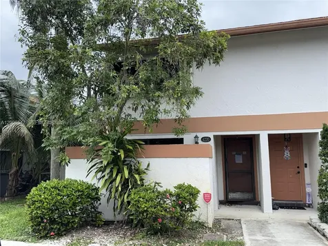 4220 SW 71st Way Davie FL 33314