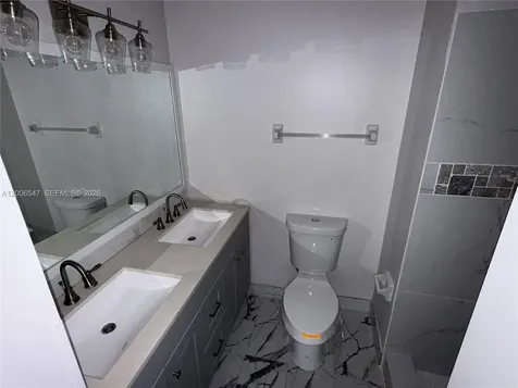 4220 SW 71st Way Davie FL 33314