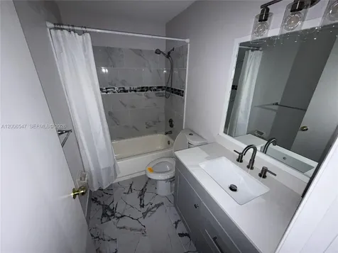 4220 SW 71st Way Davie FL 33314