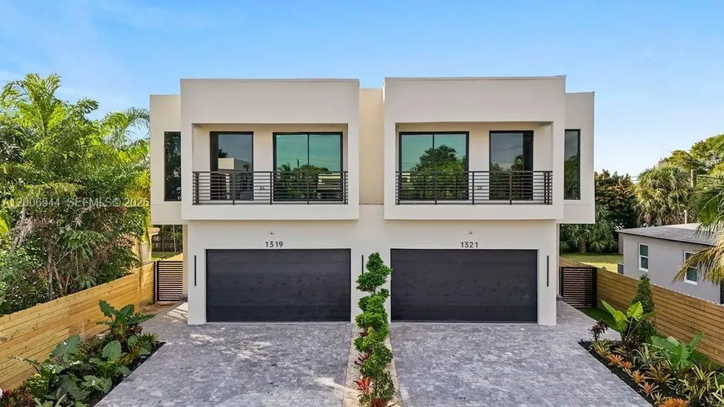 1321 NE 13th Avenue Fort Lauderdale FL 33304