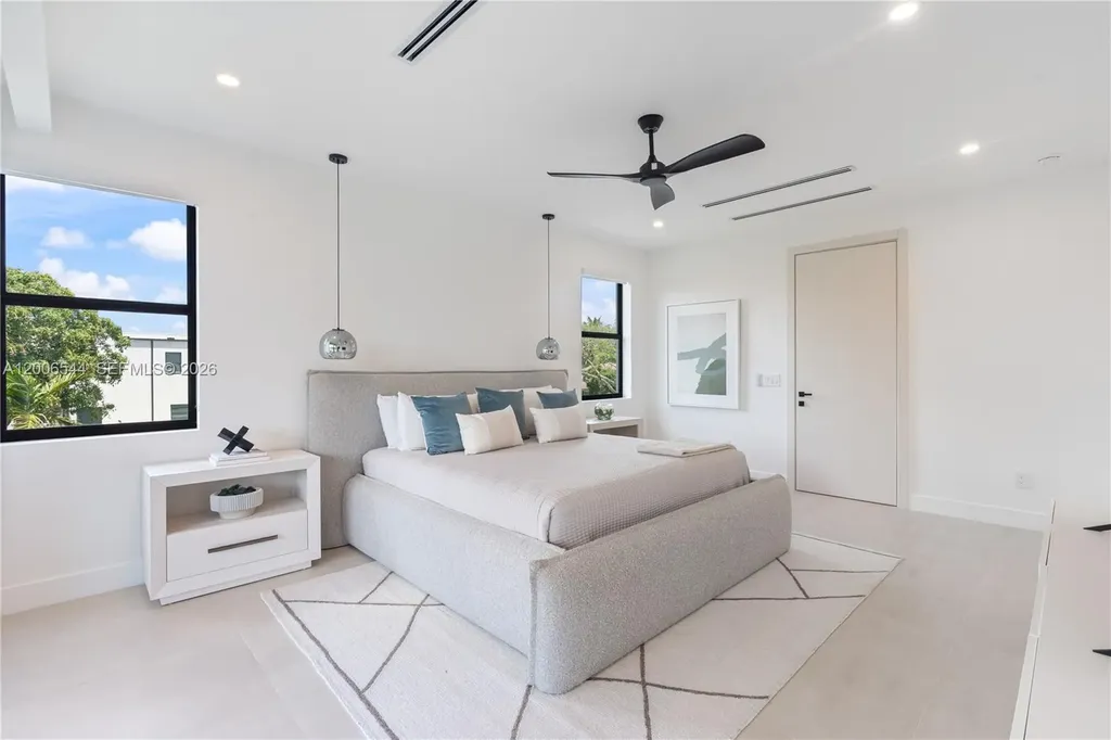 1321 NE 13th Avenue Fort Lauderdale FL 33304