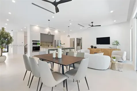 1321 NE 13th Avenue Fort Lauderdale FL 33304