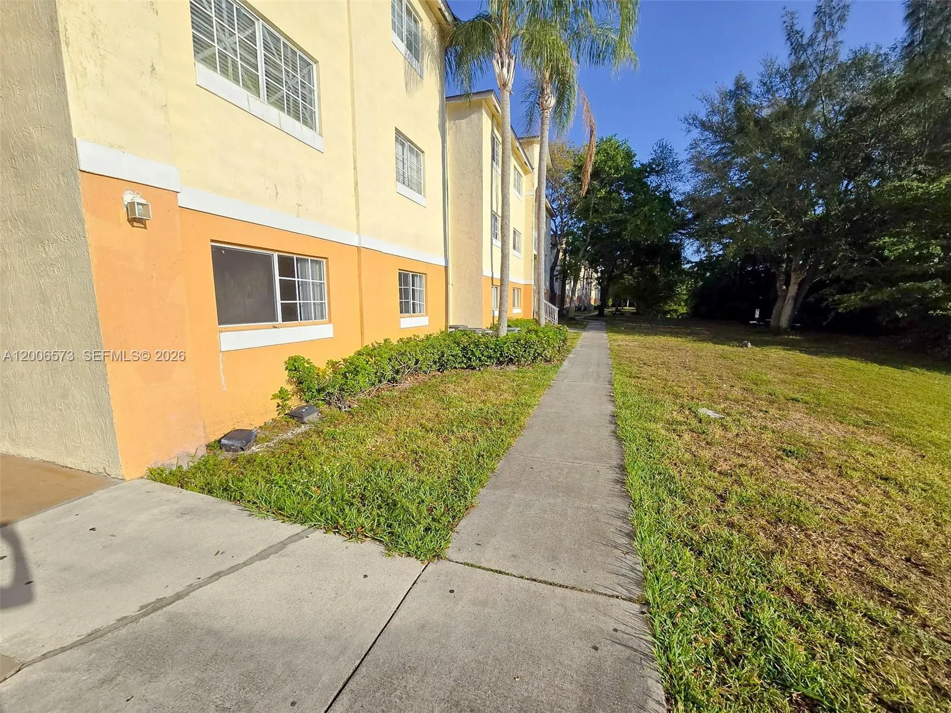 3690 N 56th Avenue Hollywood FL 33021