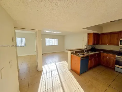 3690 N 56th Avenue Hollywood FL 33021