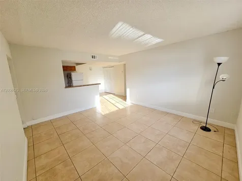 3690 N 56th Avenue Hollywood FL 33021