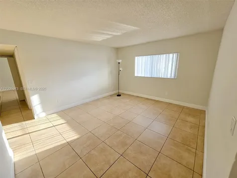 3690 N 56th Avenue Hollywood FL 33021