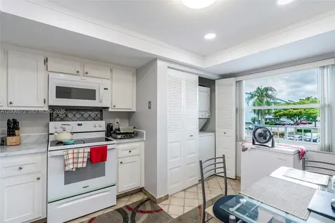 7610 NW 18th Street Margate FL 33063
