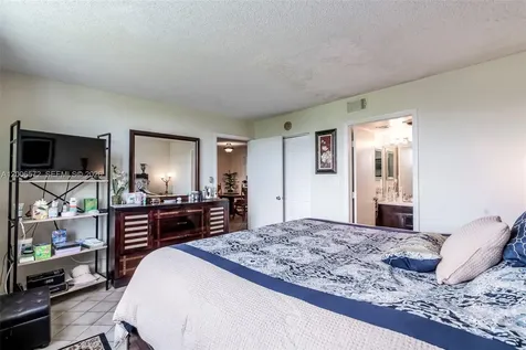 7610 NW 18th Street Margate FL 33063