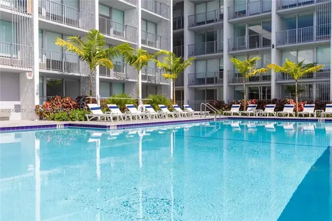 1950 W 49th Street Hialeah FL 33012