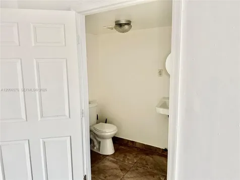1259 NW 29th Street Miami FL 33142