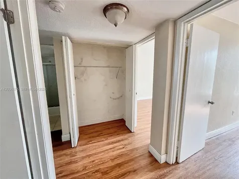 8870 Fontainebleau Boulevard Miami FL 33172