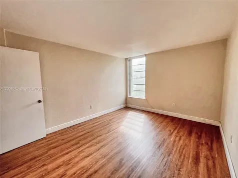 8870 Fontainebleau Boulevard Miami FL 33172