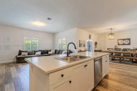 13680 SW 191st Terrace Miami FL 33177
