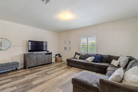 13680 SW 191st Terrace Miami FL 33177