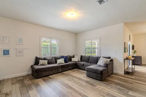 13680 SW 191st Terrace Miami FL 33177