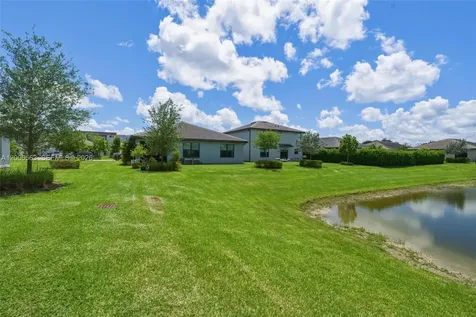 3141 Poinciana Street Lauderdale Lakes FL 33311