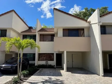 1616 Cypress Pointe Drive Coral Springs FL 33071
