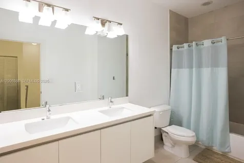 10279 NW 72nd Street Doral FL 33178