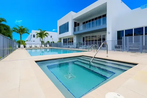 10279 NW 72nd Street Doral FL 33178