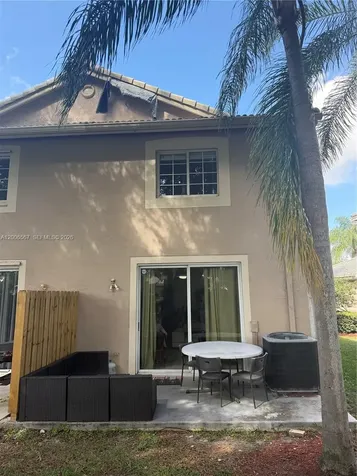 2050 Madeira Drive Weston FL 33327