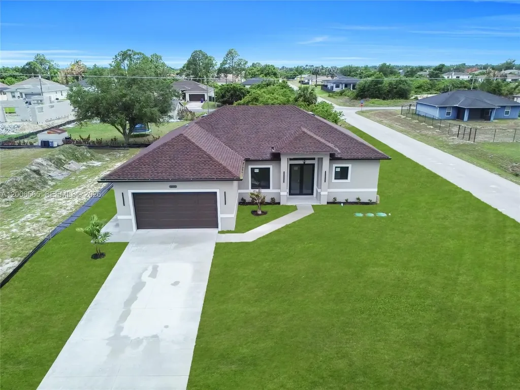 3115 2nd Street SW Lehigh Acres FL 33976
