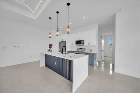 3115 2nd Street SW Lehigh Acres FL 33976
