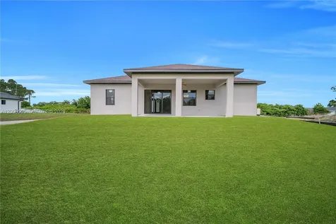 3115 2nd Street SW Lehigh Acres FL 33976