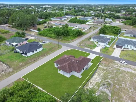 3115 2nd Street SW Lehigh Acres FL 33976